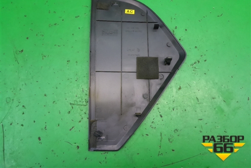 Накладка на торпедо (боковая правая) (96655189) для Chevrolet Aveo (T250) с 2005-2011 (Авео Т250)