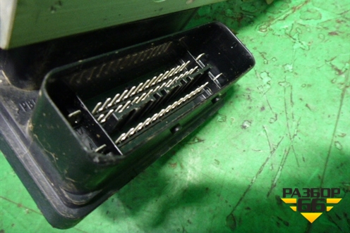 Блок ABS (7L0907379A) для Volkswagen Touareg c 2002-2010г (Туарег)
