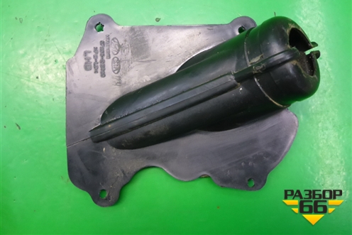 Кожух рулевой колонки (нижний на пол) (572562E000) для Hyundai Tucson с 2004-2010г (Туксон)