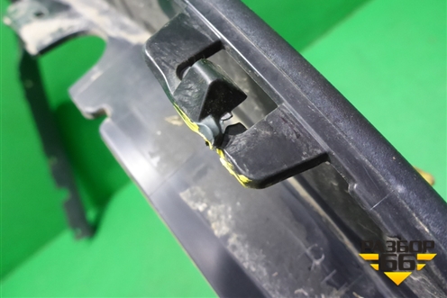 Накладка заднего крыла правого (51177294372) для BMW X5 F15 с 2013г (Х5 Ф15)