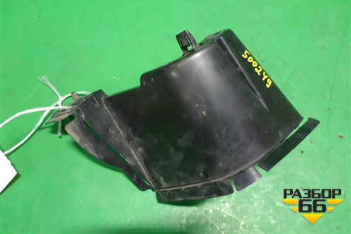 Дефлектор радиатора правый (после 2015г) (HP956251) для Mazda Mazda 6 (GJ) с 2012-2025г