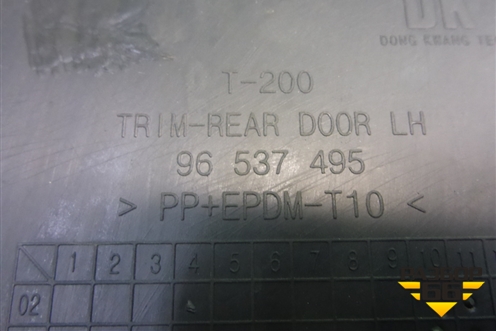 Обшивка двери задней левой под механику (хетчбэк) (96537495) для Chevrolet Aveo (T200) с 2003-2008 (Авео Т200)