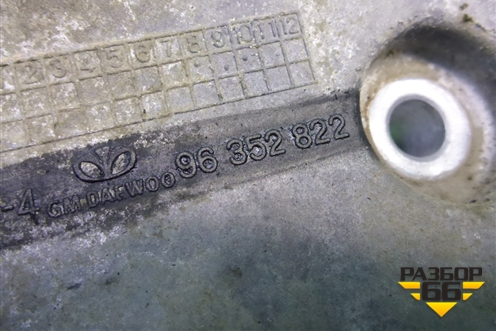 Кронштейн компрессора кондиционера (1.4л F14D3) (96352822) для Chevrolet Aveo (T200) с 2003-2008 (Авео Т200)