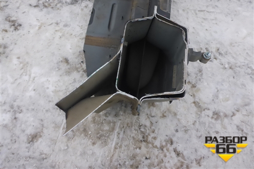 Порог со стойкой левый для Volvo XC70 с 2007г (ХС70)