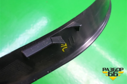 Накладка порога внутренняя переднего левого для Volvo XC70 с 2007г (ХС70)