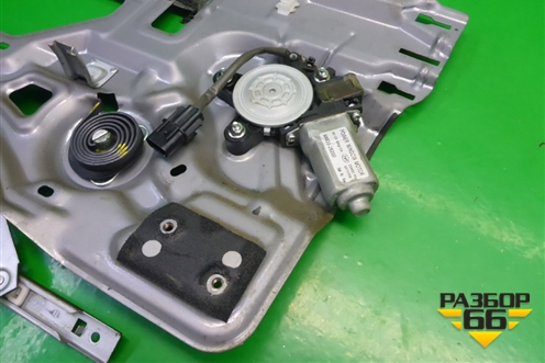 Стеклоподъёмник электрический задний правый (8348026030) для Hyundai Santa Fe с 2000-2012г (Classic) (Санта Фе)