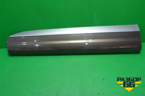 Накладка двери передней левой (4M0853959F) для Audi Q7 c 2015г (Ку 7)