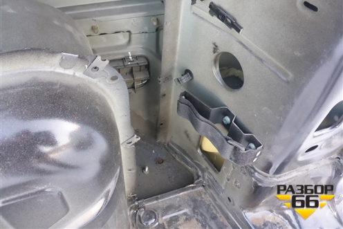 Крыло заднее правое для Porsche Cayenne с 2003-2010г (Каен)