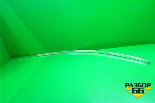 Молдинг крыши правый (над дверями) для Volkswagen Touareg c 2002-2010г (Туарег)