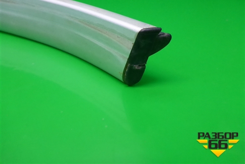 Молдинг крыши правый (над дверями) для Porsche Cayenne с 2003-2010г (Каен)