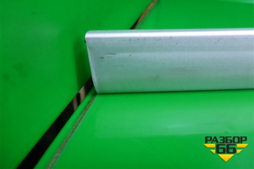 Молдинг крыши правый (над дверями) для Porsche Cayenne с 2003-2010г (Каен)