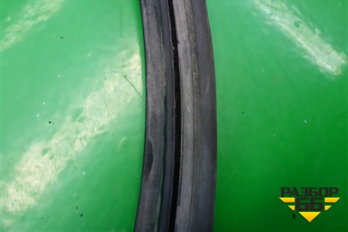 Уплотнитель багажника для Porsche Cayenne с 2003-2010г (Каен)