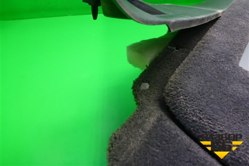 Обшивка багажника левая (нижняя) для Porsche Cayenne с 2003-2010г (Каен)