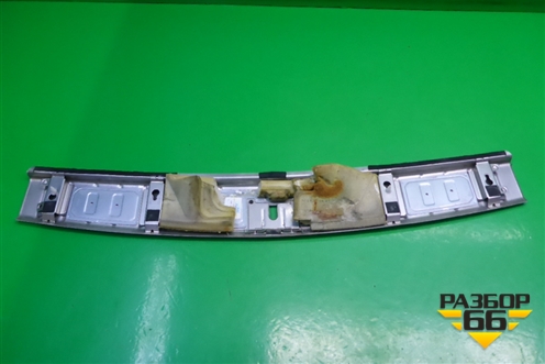 Обшивка багажника на заднюю панель (7L5863459D) для Porsche Cayenne с 2003-2010г (Каен)