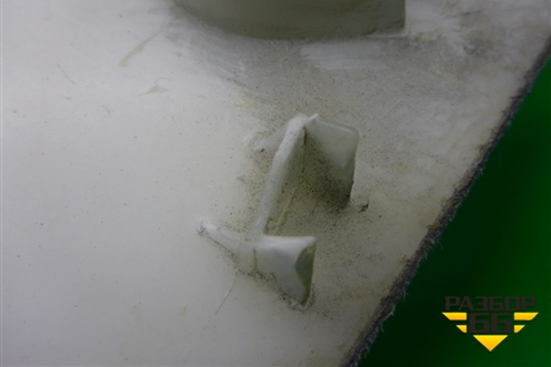 Обшивка стойки задняя верхняя левая (7L5867245) для Porsche Cayenne с 2003-2010г (Каен)