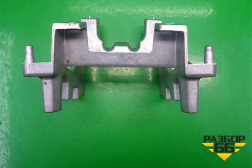 Кронштейн (подлокотника) (7L0863345) для Porsche Cayenne с 2003-2010г (Каен)