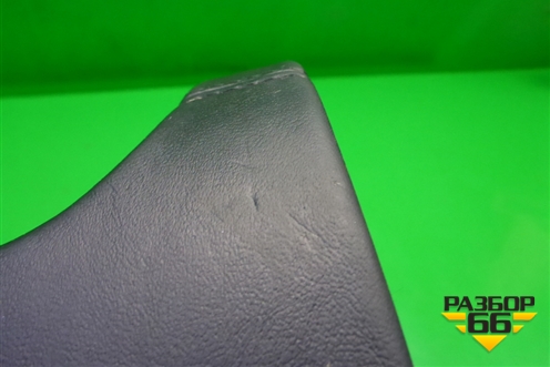 Накладка на торпедо (левая) (7L5857565) для Porsche Cayenne с 2003-2010г (Каен)