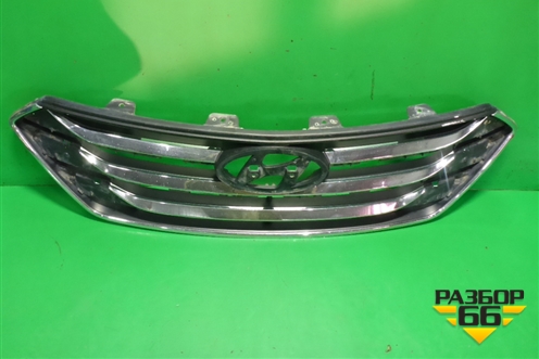 Решетка радиатора (до 2015г) (863512W050) для Hyundai Santa Fe с 2012-2018г (Санта Фе)