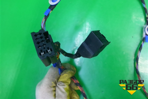 Проводка двери передней правой (7L5971120) для Porsche Cayenne с 2003-2010г (Каен)