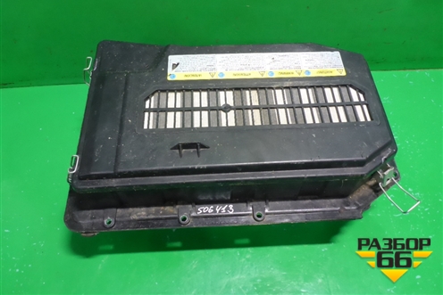 Ящик под аккумулятор (7L0801283D) для Porsche Cayenne с 2003-2010г (Каен)