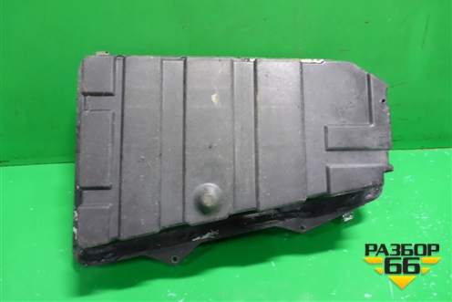 Ящик под аккумулятор (7L0801283D) для Porsche Cayenne с 2003-2010г (Каен)