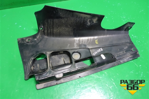 Накладка моторного отсека (левая 4.8л М4801) (7L5806583A) для Porsche Cayenne с 2003-2010г (Каен)