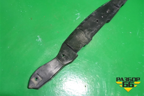 Пыльник переднего крыла правого (7L5854778A) для Porsche Cayenne с 2003-2010г (Каен)