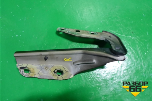 Петля капота правая (7L5823302) для Porsche Cayenne с 2003-2010г (Каен)