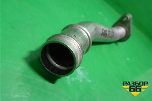 Трубка системы охлаждения (94810642104) для Porsche Cayenne с 2003-2010г (Каен)