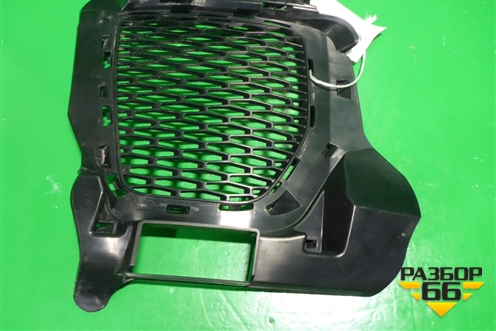 Решетка в передний бампер правая (после 2015г не под ПТФ) (HJ3215A298B) для Land Rover Range Rover Evoque с 2011-2018г (Евог)