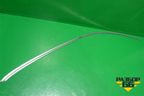 Накладка двери передней правой (на рамку) (A2537250282) для Mercedes Benz GLC-Klass X253  с 2015г (ГЛЦ)