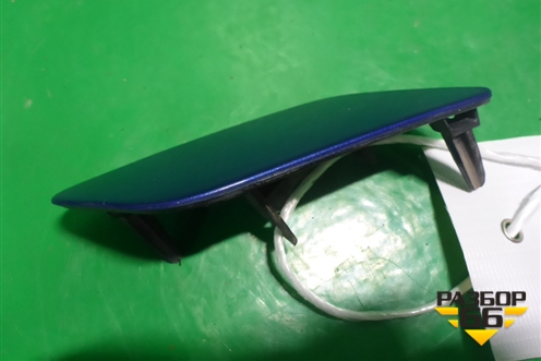 Крышка форсунки омывателя фары правая (4M0807754A) для Audi Q7 c 2015г (Ку 7)