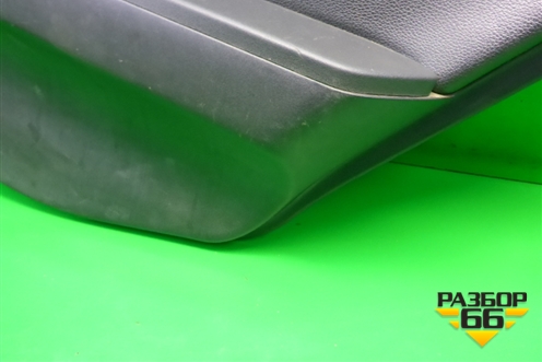 Обшивка двери задней правой под электрику (7222A040ZZ) для Mitsubishi Galant (DJ,DM) с 2003-2012г (Галант)