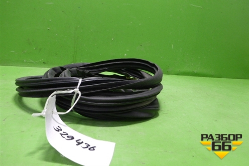 Уплотнитель двери (передней правой на кузов) для Acura ZDX с 2009-2013г (ЗДХ)