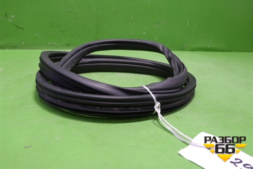 Уплотнитель двери (задней левой на кузов) для Acura ZDX с 2009-2013г (ЗДХ)