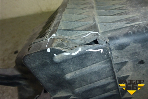 Корпус воздушного фильтра (правый35) для Infiniti Infiniti M35/45 (Y50) с 2004-2009г (М35/45)