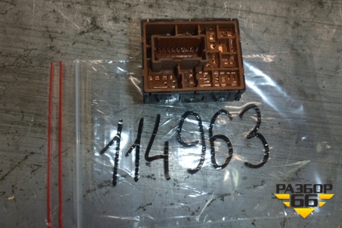 Переключатель регулировки зеркал для Infiniti Infiniti M35/45 (Y50) с 2004-2009г (М35/45)