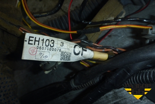 Проводка двери передней правой для Infiniti Infiniti M35/45 (Y50) с 2004-2009г (М35/45) (24124EH103CF)