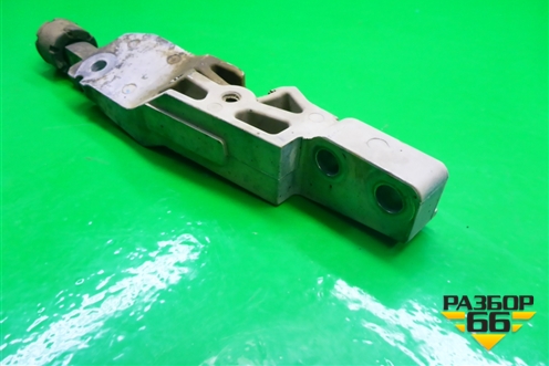 Кронштейн опоры двигателя (правый) для Infiniti Infiniti G35 (V36) с 2006-2013г (Г35)