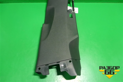 Обшивка стойки центральная нижняя правая (4M0867240M) для Audi Q7 c 2015г (Ку 7)