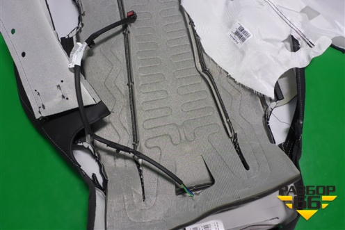 Чехол сиденья (на правую спинку S-Line) (4M0881806H) для Audi Q7 c 2015г (Ку 7)