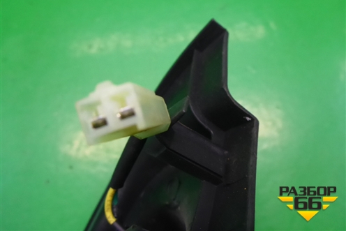 Накладка двери передней правой уголок для Geely MK Cross с 2011-2016г (МК Кросс)