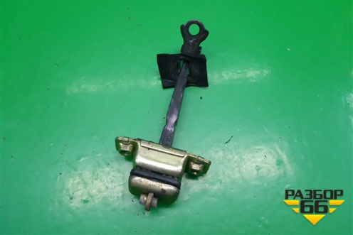 Ограничитель двери передней левой для Geely MK Cross с 2011-2016г (МК Кросс)