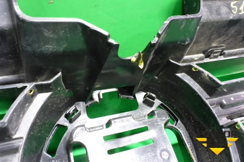 Решетка радиатора (до 2020г) (5NA853653) для Volkswagen Tiguan с 2016г (Тигуан)