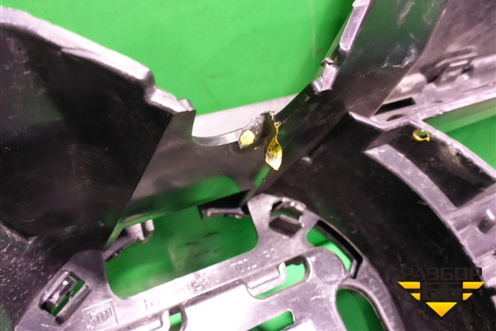 Решетка радиатора (до 2020г) (5NA853653) для Volkswagen Tiguan с 2016г (Тигуан)