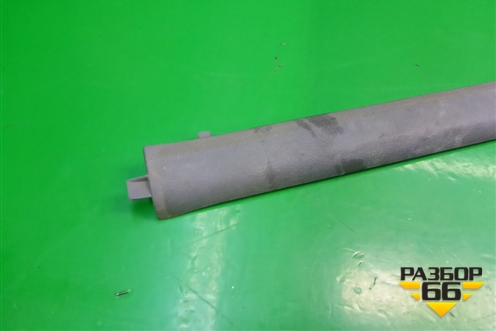 Накладка порога внутренняя правая (1U0853374AA) для Skoda Octavia (А4) с 1997-2011г (Октавия)