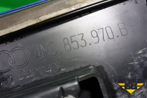 Накладка двери задней правой (4M0853970B) для Audi Q7 c 2015г (Ку 7)