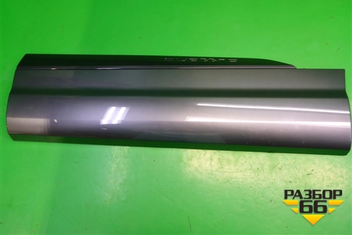 Накладка двери задней левой (новая) (4M0853969F) для Audi Q7 c 2015г (Ку 7)