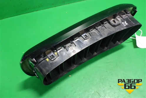 Решетка радиатора правая (7316076) для BMW X5 F15 с 2013г (Х5 Ф15)