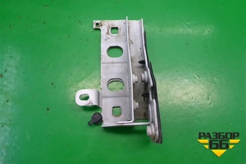 Кронштейн передней панели (левый) для Land Rover Range Rover Sport с 2005-2012г (Спорт)